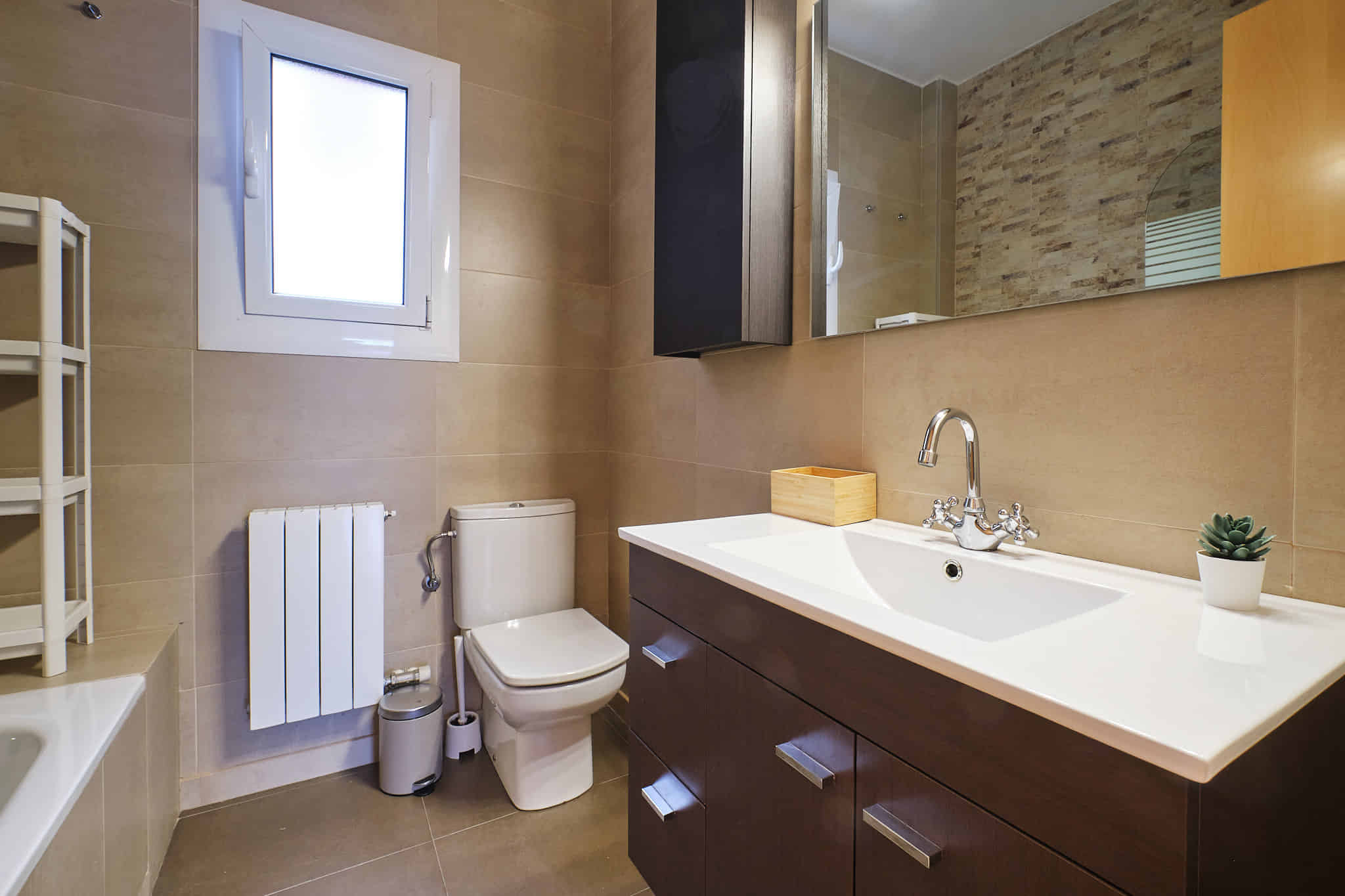 C/ De Rocafort 250 5-2 L'Eixample, Barcelona - Barcelona, Spain - Bathroom