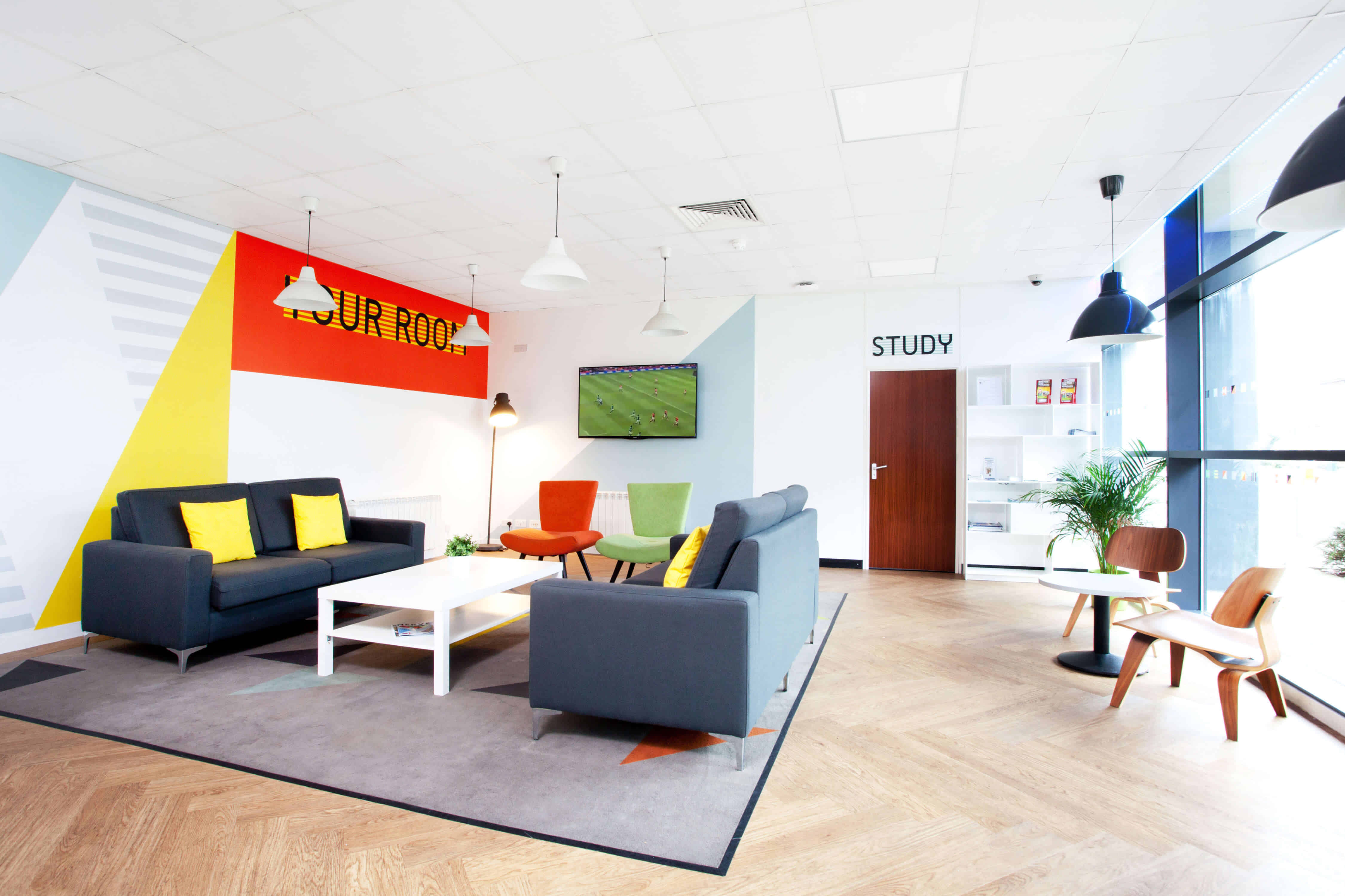 Purbeck House, Bournemouth - Bournemouth, England, United Kingdom - Common Area