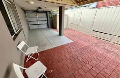Room in a 4 Bedroom Apartment, 241A Gloucester Street, Victoria Park, Town of Victoria Park, 6100 - Perth, Western Australia, Australia - Exterior