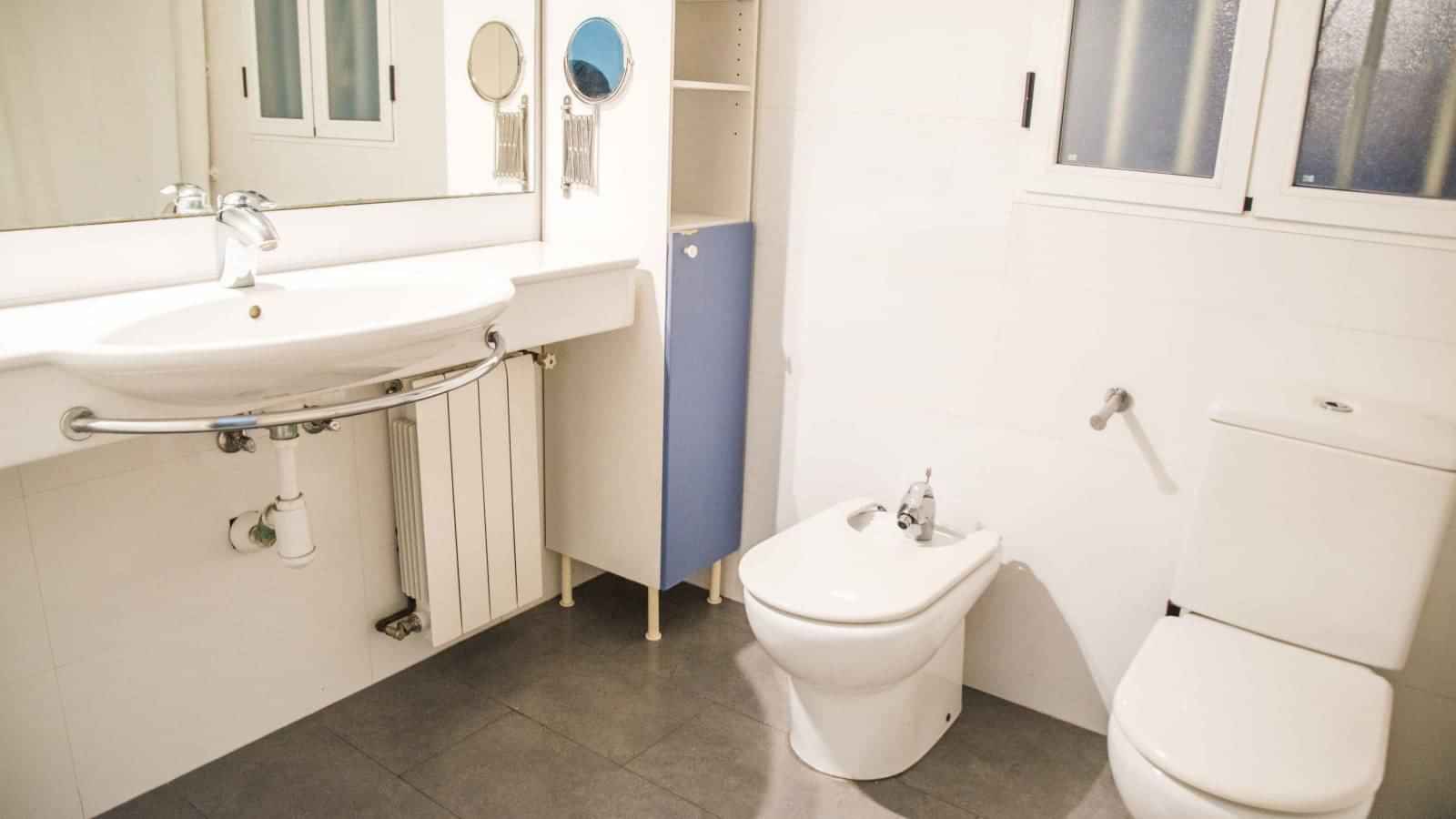 Castellon, Valencia - Valencia, Spain - Bathroom