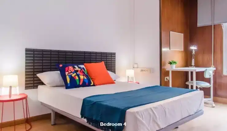 Common Area?w=400&h=260&fit=crop&q=40&auto=format&trim=auto