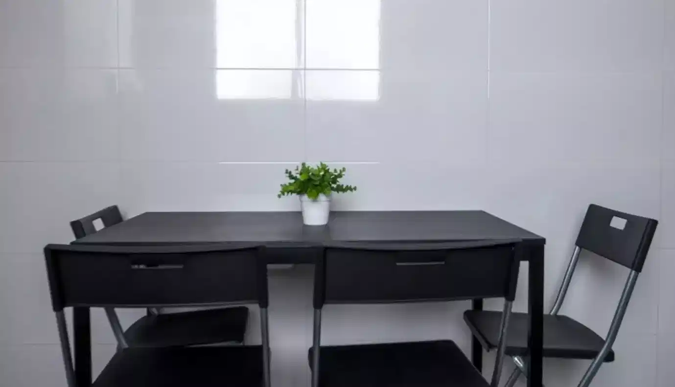 Plaza San Agustín, Valencia - Valencia, Spain - Amenities