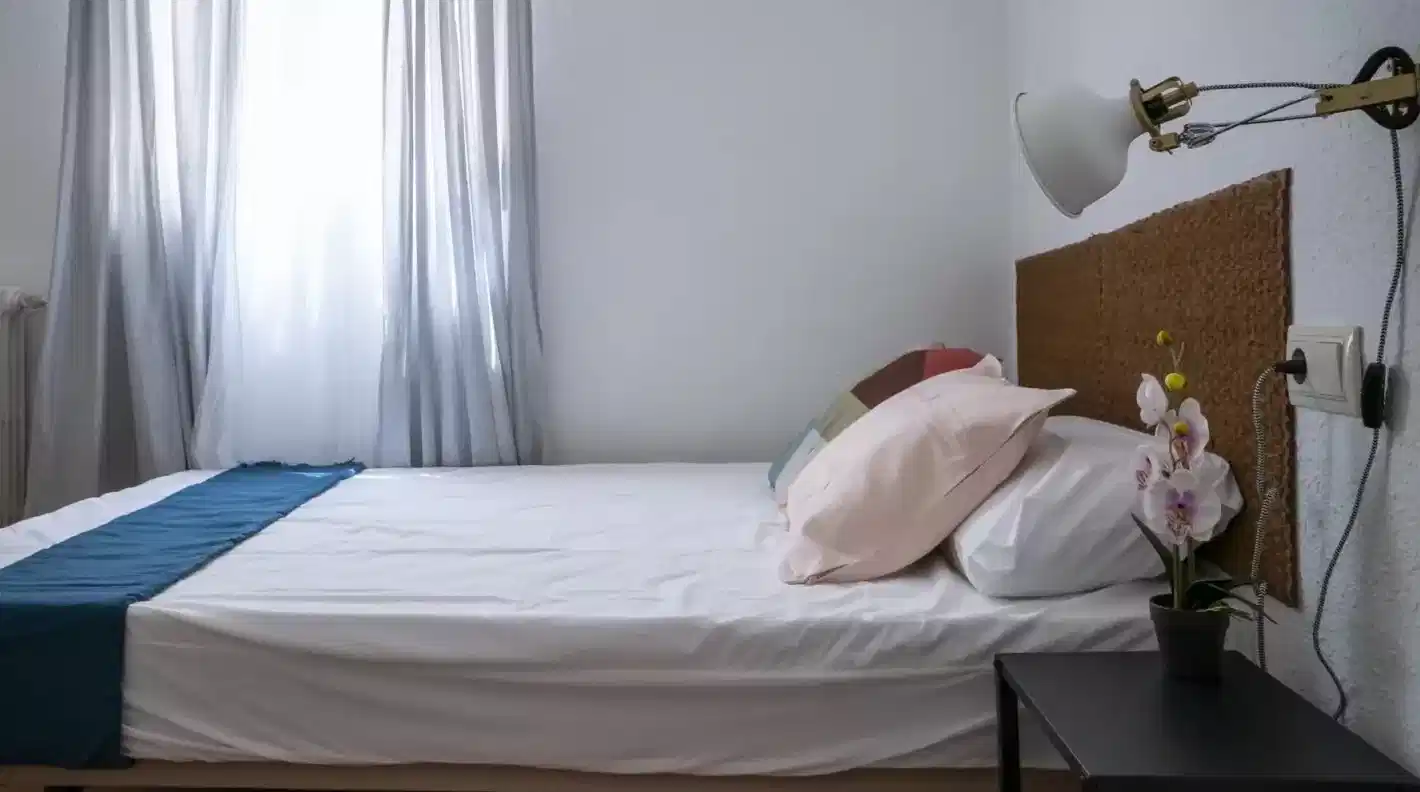 Amenities?w=400&h=260&fit=crop&q=40&auto=format&trim=auto