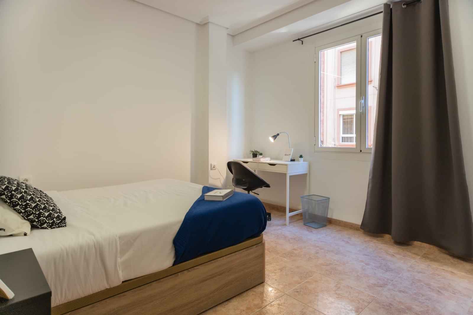 Buenos Aires, Valencia - Valencia, Spain - BSA - HAB3 - Bedroom