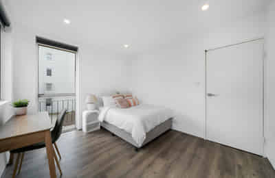 Unit 9 - Common Area?w=400&h=260&fit=crop&q=40&auto=format&trim=auto