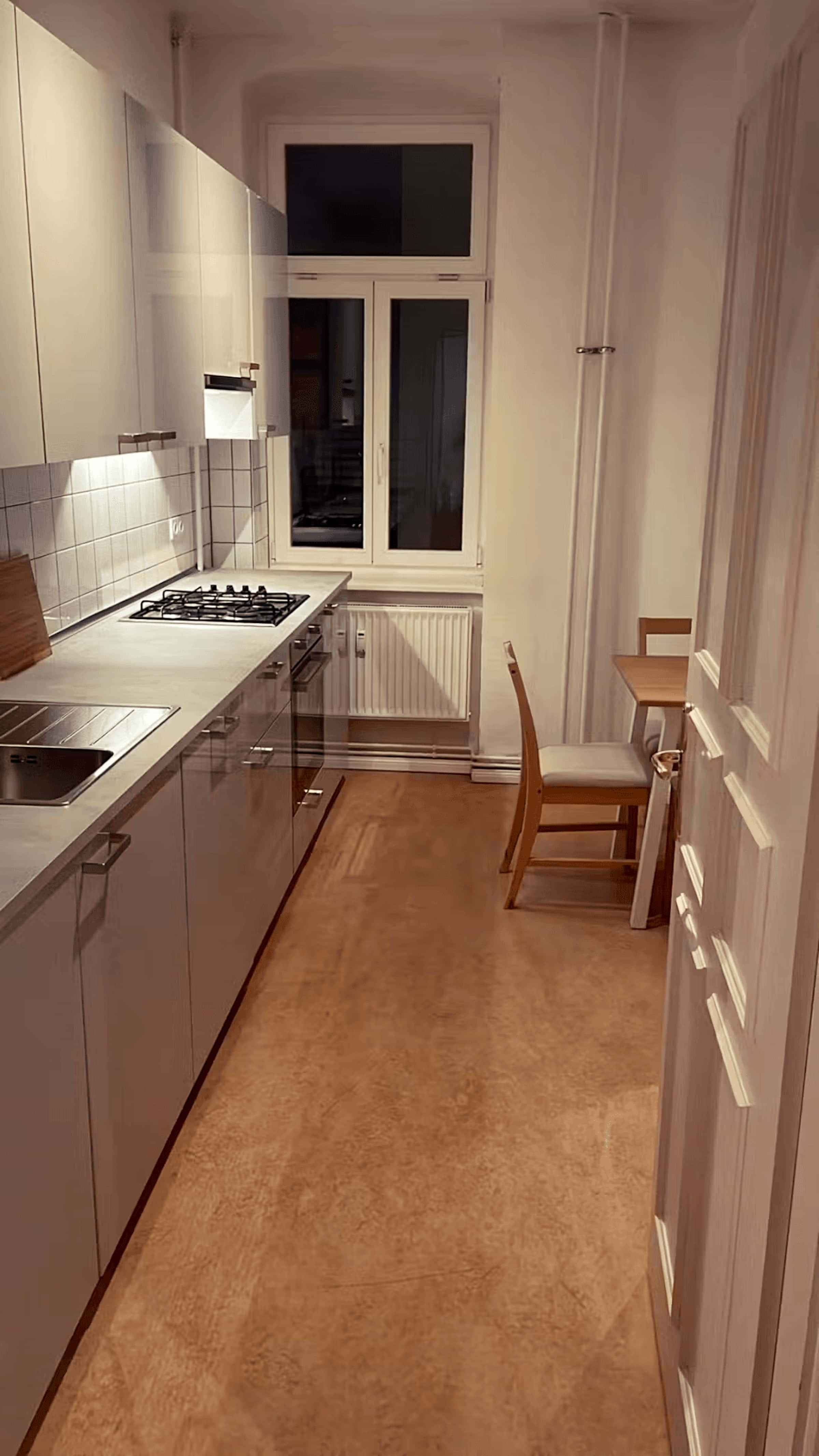 Pettenkoferstraße, Berlin - Berlin, Germany - Kitchen