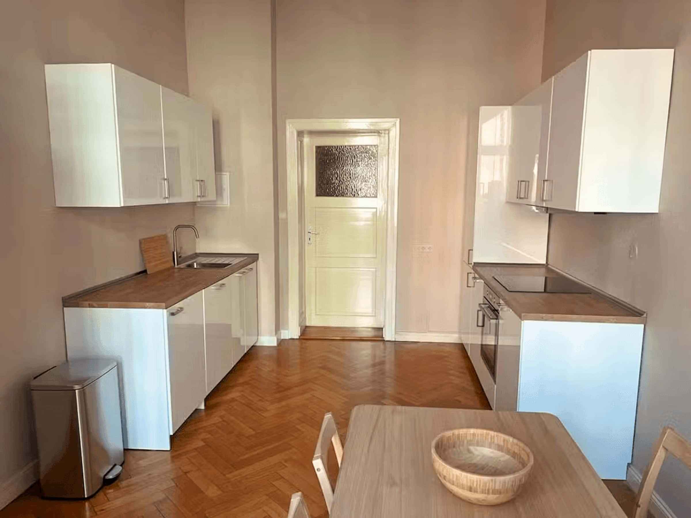 Konstanzer Straße, Berlin - Berlin, Germany - Kitchen