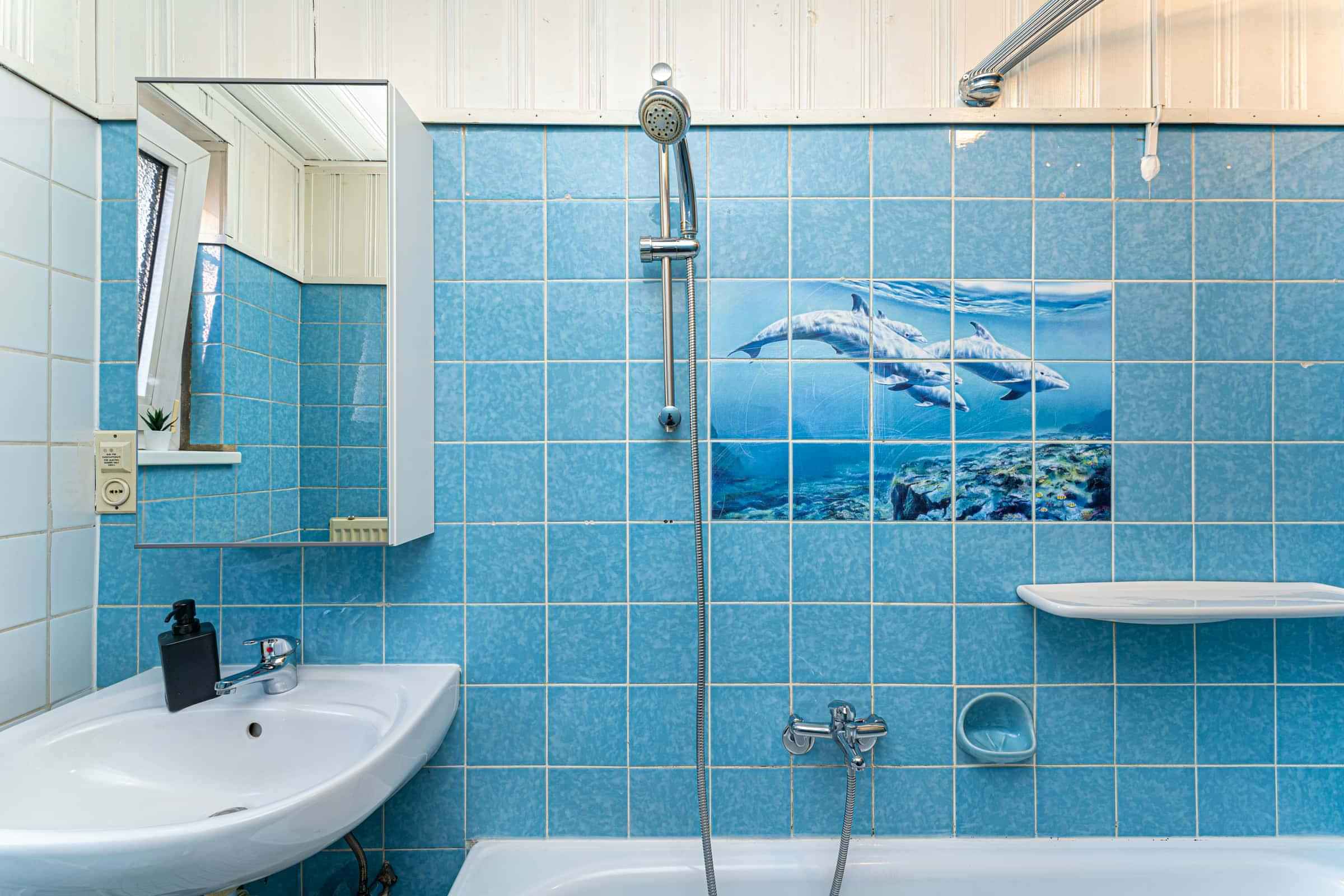 Kitchen?w=400&h=260&fit=crop&q=40&auto=format&trim=auto