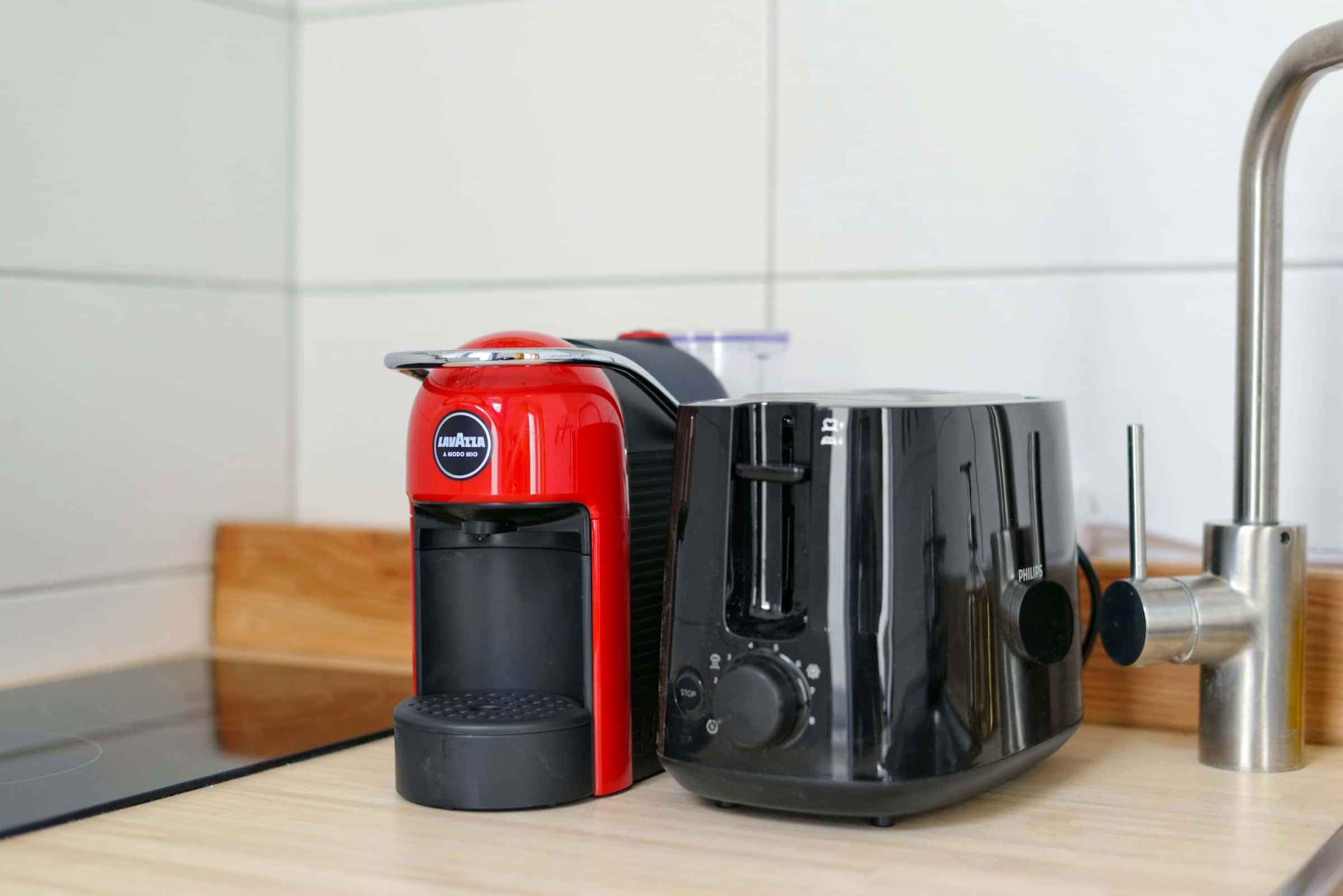 Stresemannstraße, Berlin - Berlin, Germany - Amenities