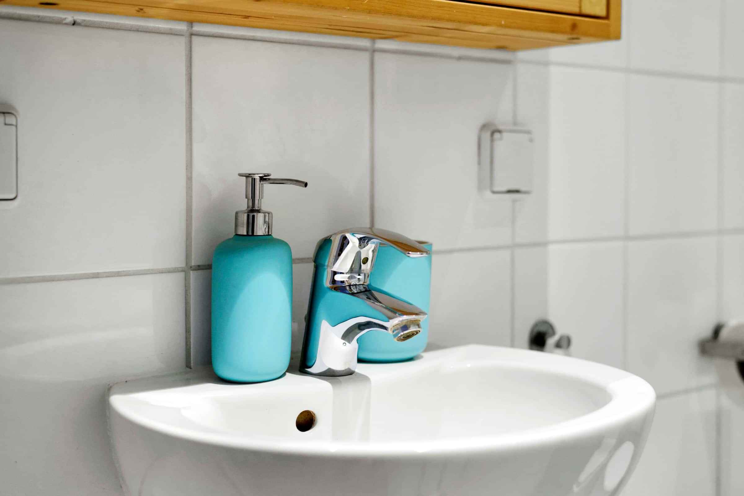 Common Area?w=400&h=260&fit=crop&q=40&auto=format&trim=auto