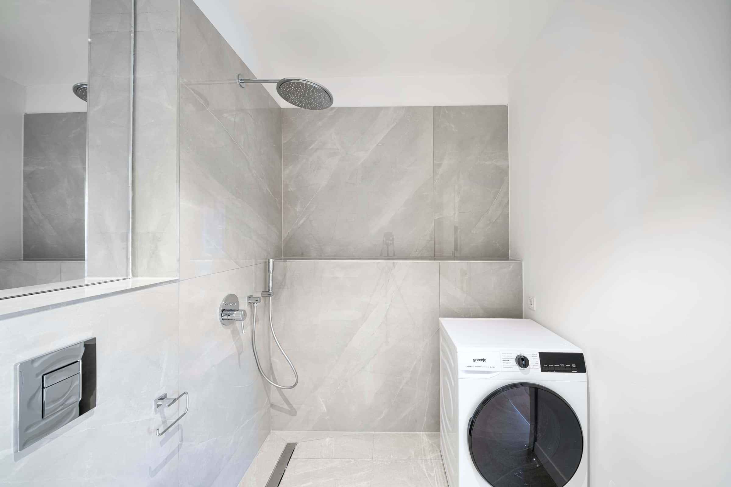 Kitchen?w=400&h=260&fit=crop&q=40&auto=format&trim=auto