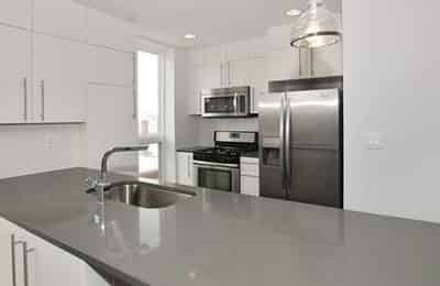 Lakeview On Sheffield, Chicago - Chicago, Illinois, United States - Kitchen