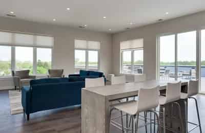 Highwood Station 246, Chicago - Chicago, Illinois, United States - Common Area