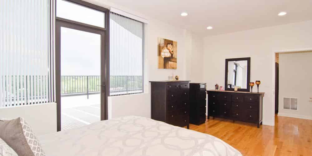 Kitchen?w=400&h=260&fit=crop&q=40&auto=format&trim=auto