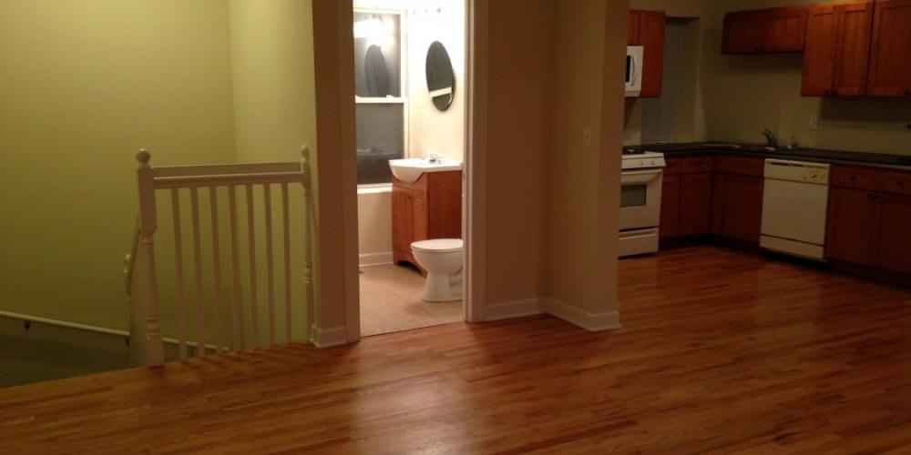 Albany Park On Christiana, Chicago - Chicago, Illinois, United States - Kitchen