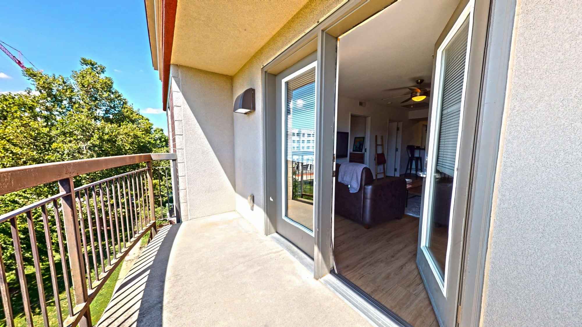 907 S Third St., Champaign - Champaign, Illinois, United States - Exterior