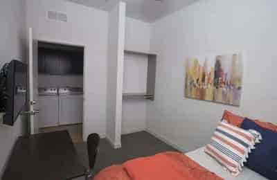 512 W. Green, Champaign - Champaign, Illinois, United States - Bedroom