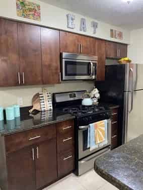 College Town @ USF, Tampa - Tampa, Florida, United States - Kitchen