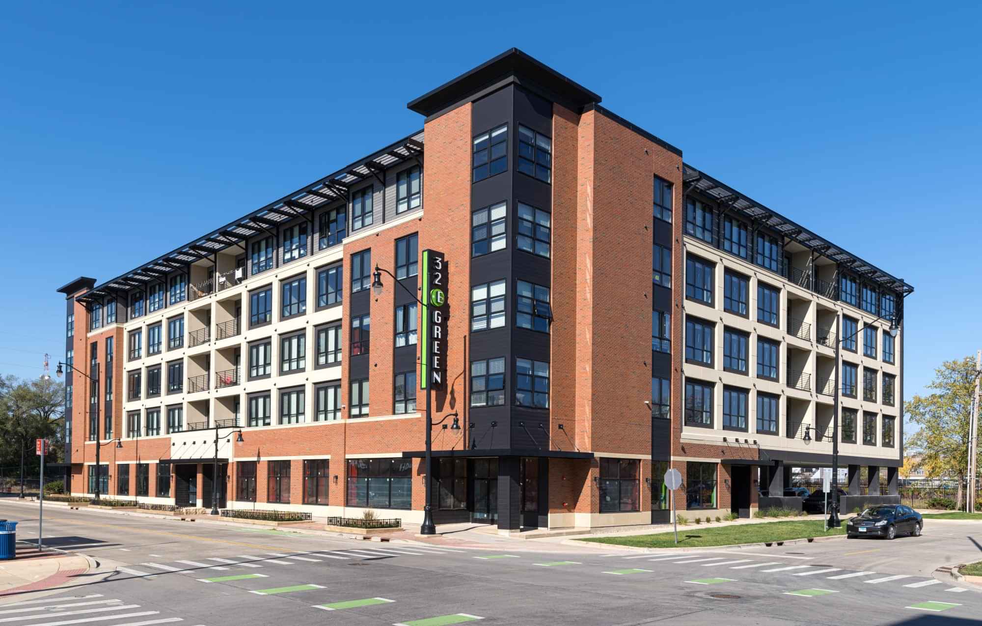 32 E Green St, Champaign - Champaign, Illinois, United States - Exterior