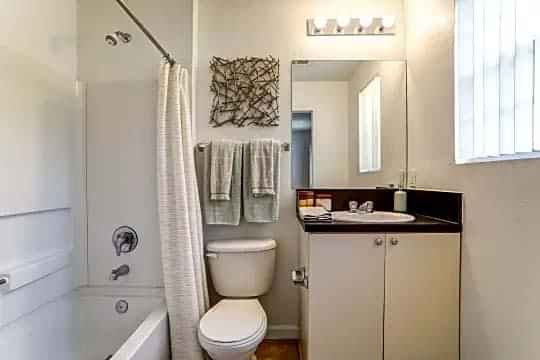 The Preserve At San Luis, Tallahassee - Tallahassee, Florida, United States - Bathroom