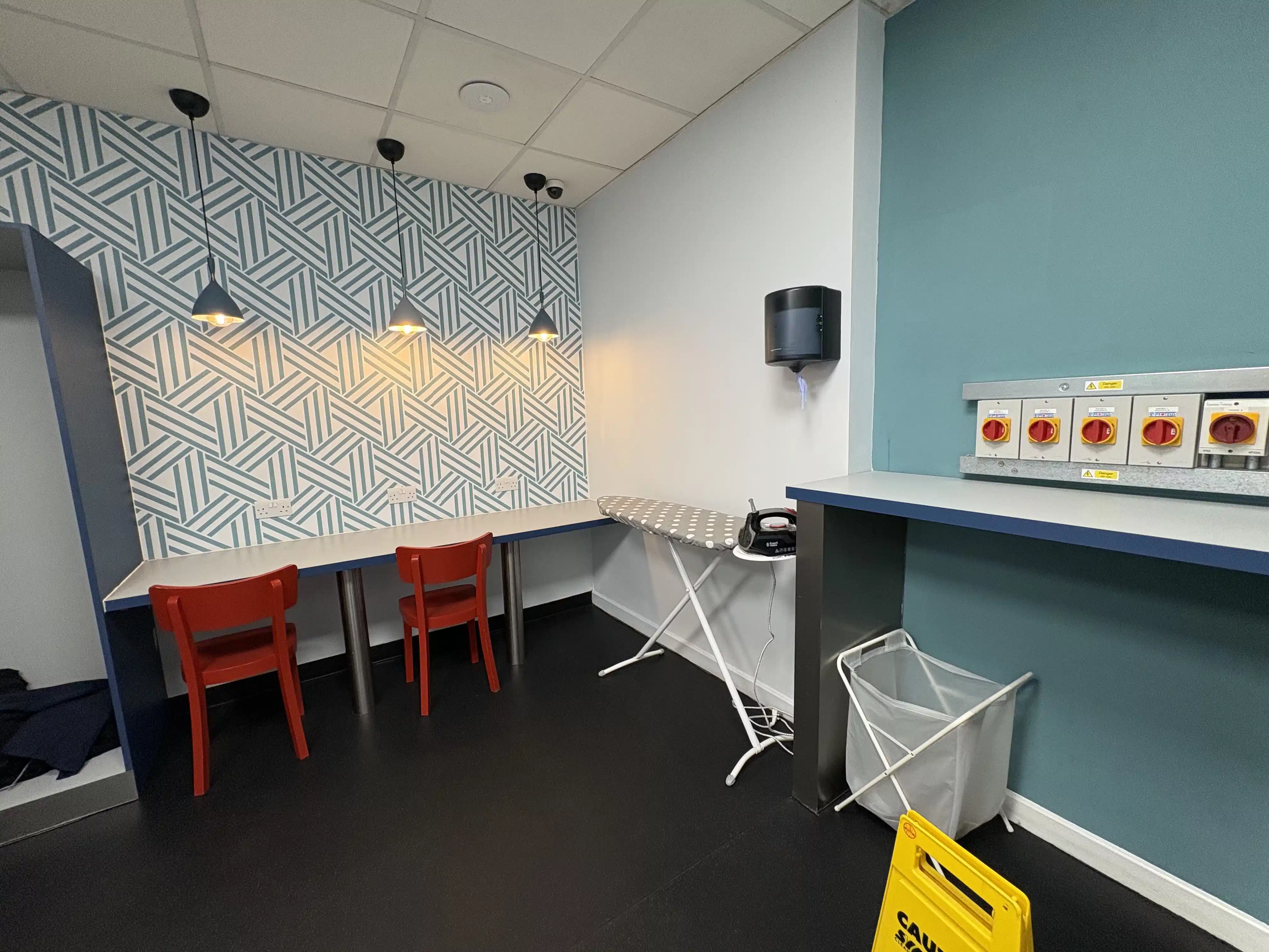 iQ Grove, Edinburgh image 21