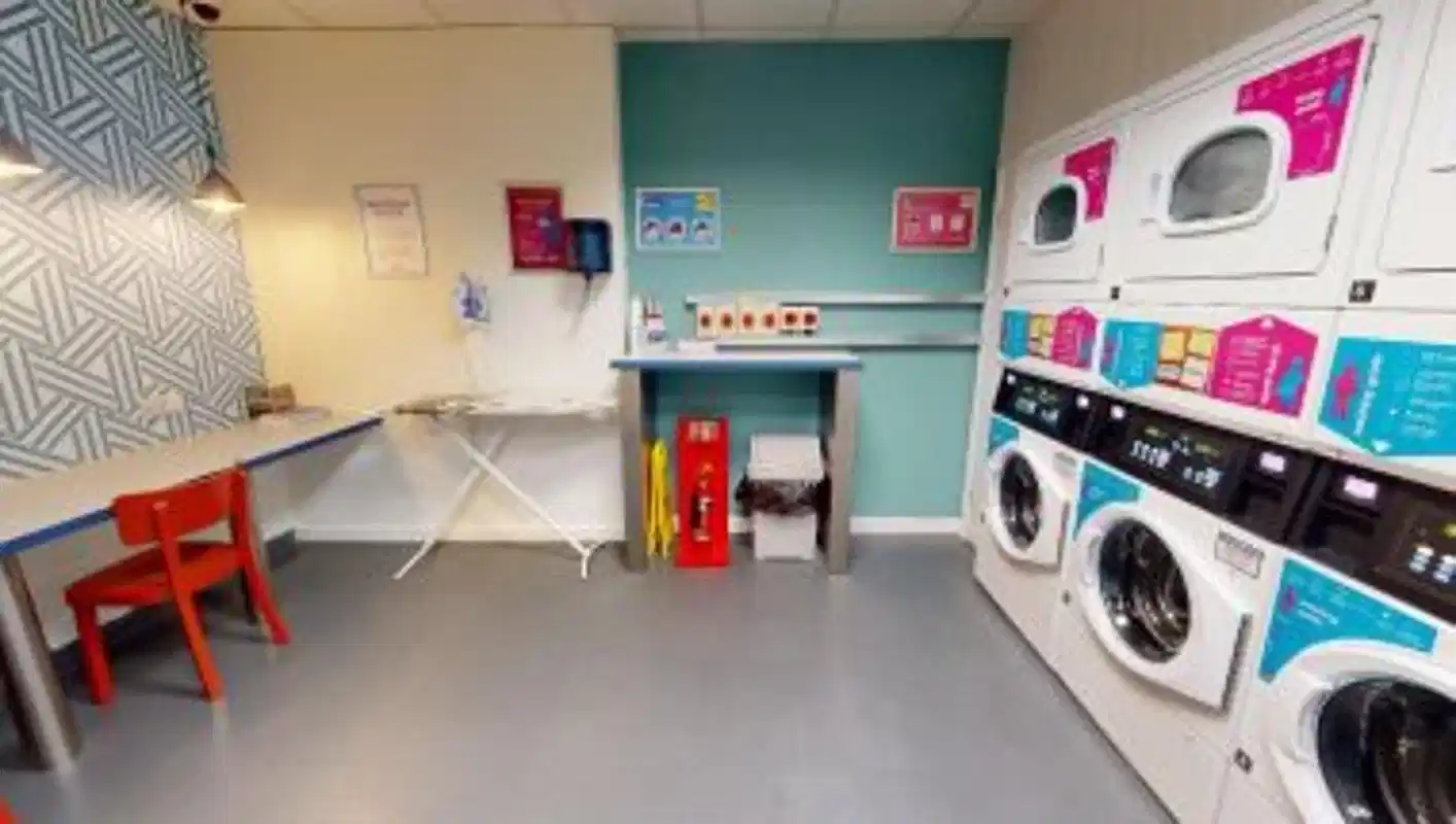 iQ Grove, Edinburgh - Edinburgh, Scotland, United Kingdom - Amenities