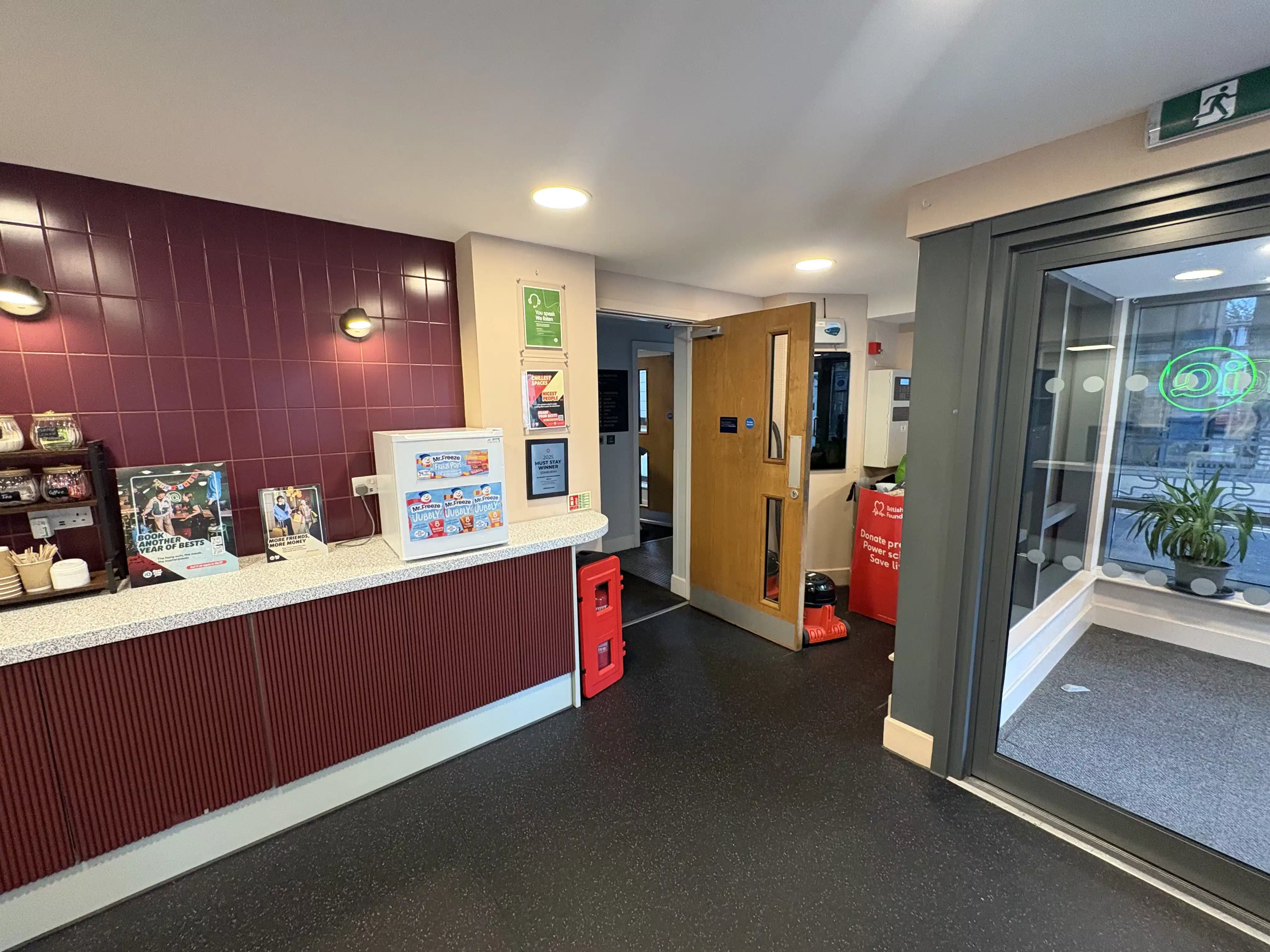 iQ Grove, Edinburgh image 36