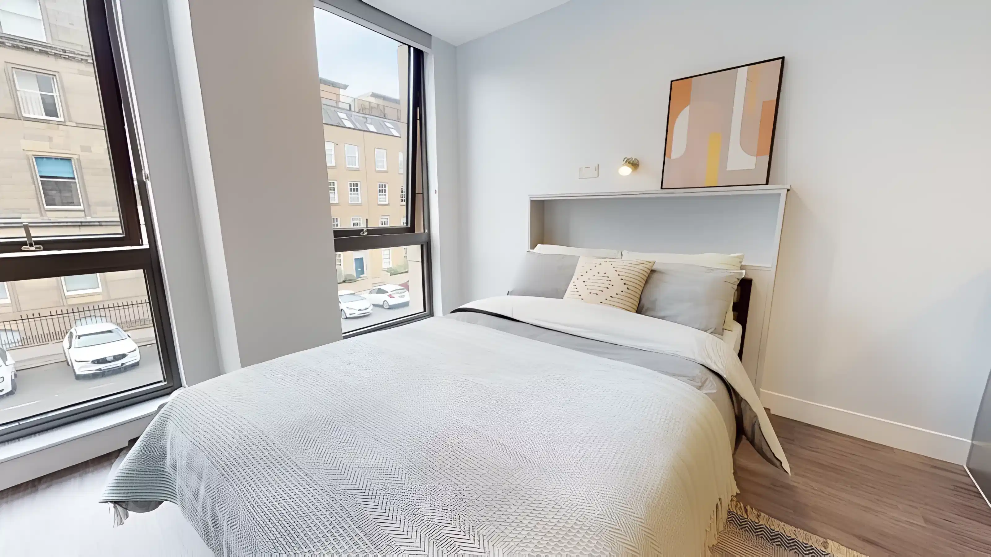 Exterior?w=400&h=260&fit=crop&q=40&auto=format&trim=auto