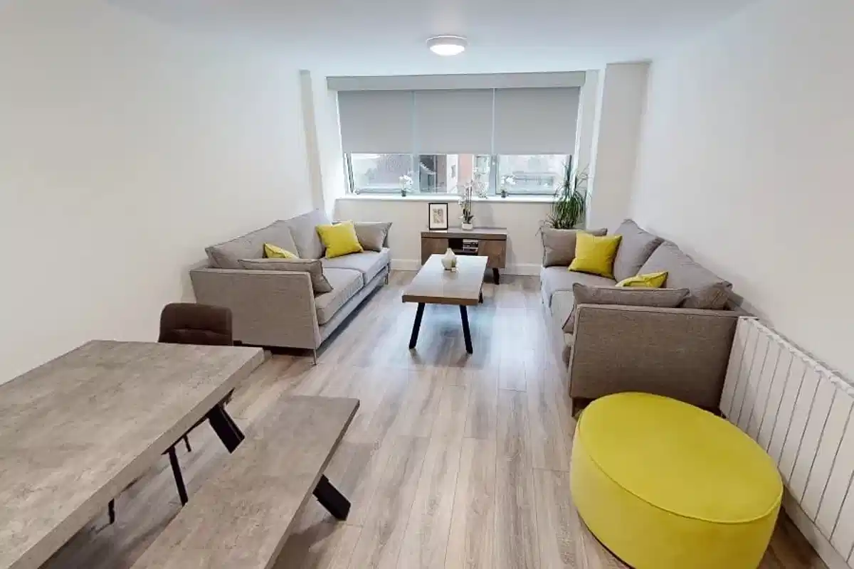 Deluxe Ensuite - Bedroom?w=400&h=260&fit=crop&q=40&auto=format&trim=auto