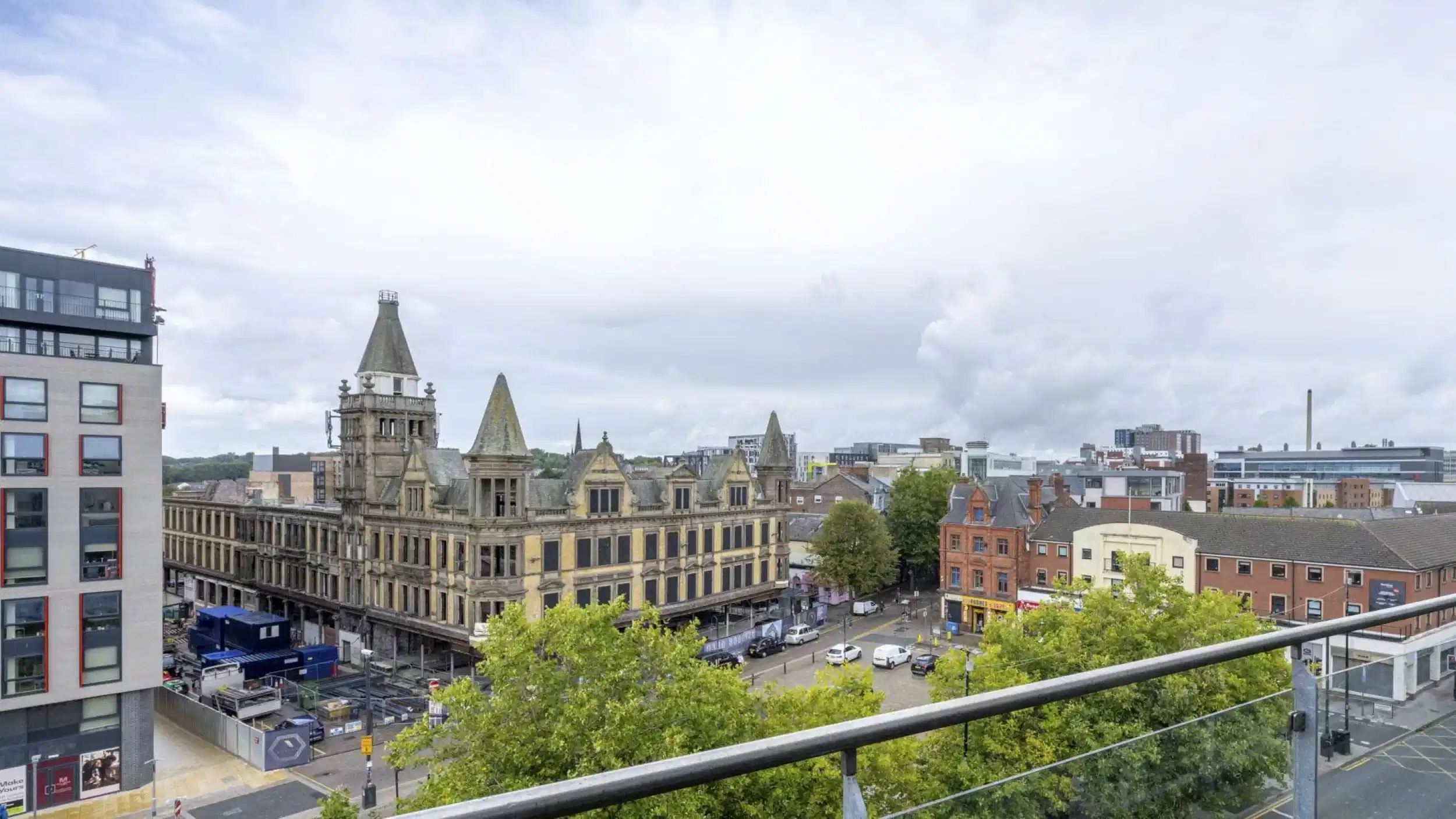 Windsor Court, Liverpool - Liverpool, England, United Kingdom - Exterior