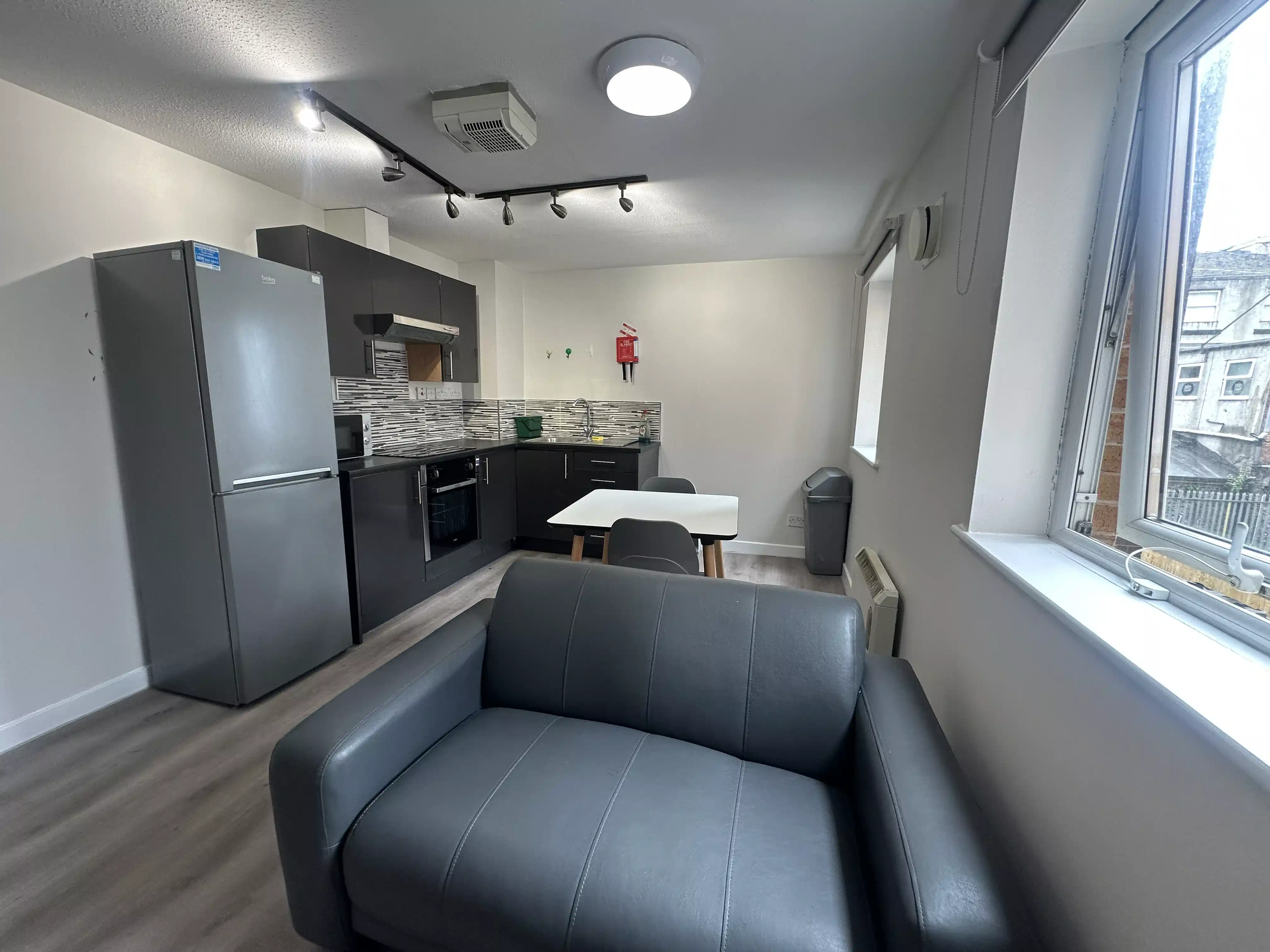 iQ Great Newton House, Liverpool image 15
