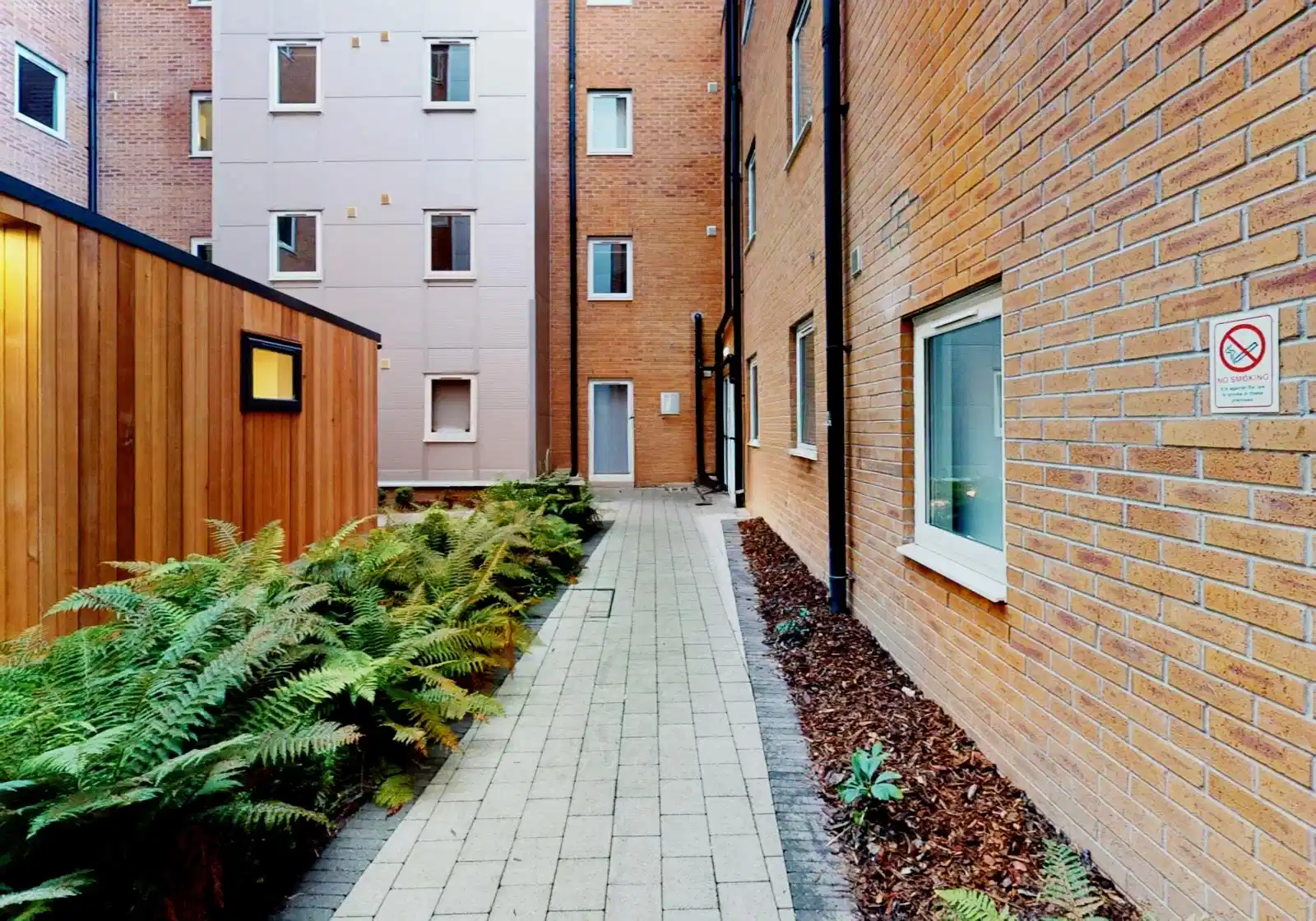 iQ Great Newton House, Liverpool image 16