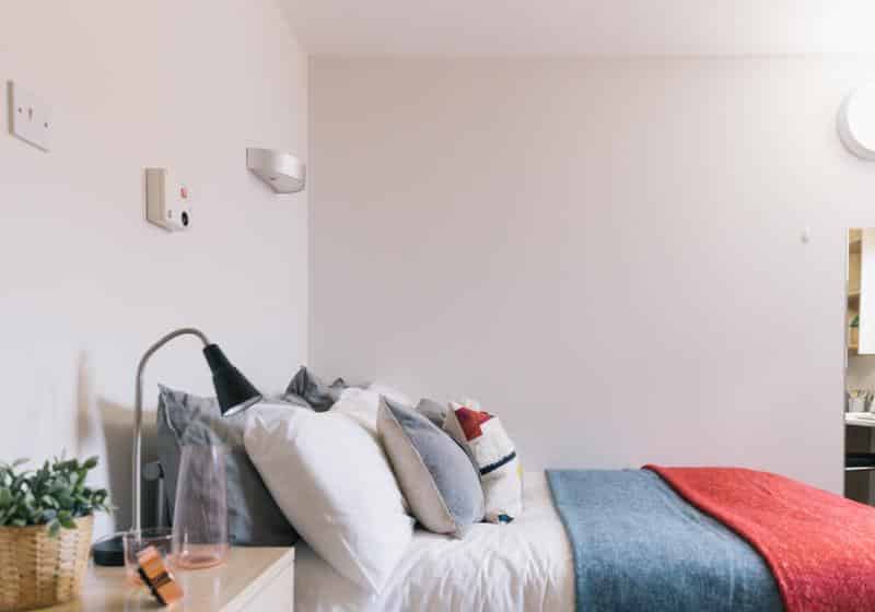 Silver Mini Studio