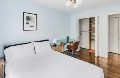 June Homes 20024, Washington DC - Washington DC, District of Columbia, United States - #938F : Southwest Waterfront - Bedroom
