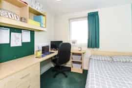 Studio Platinum Plus - Top Floor