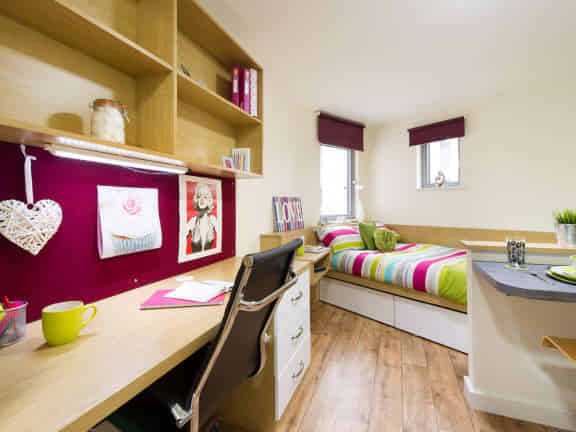 Quebec House, Kingston-Upon-Thames - Student accommodation in London, image 1 of 1