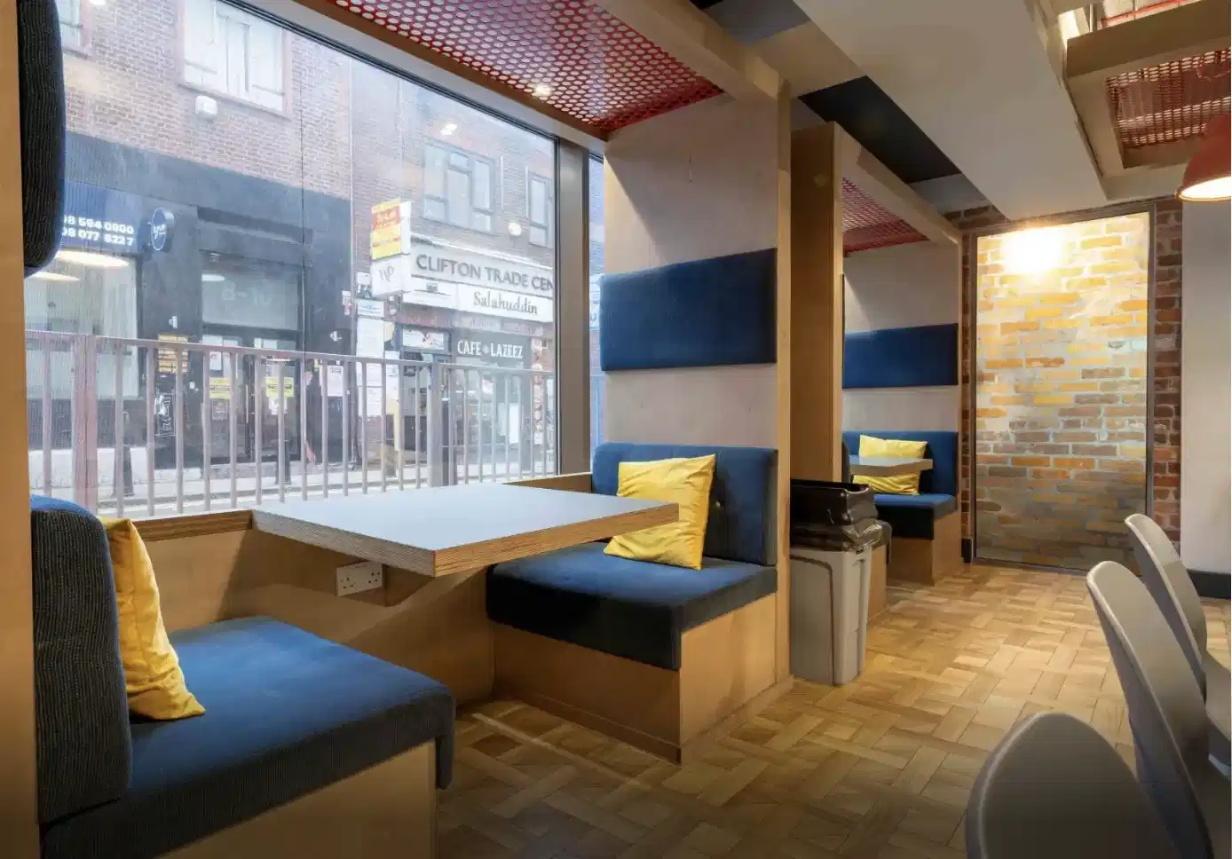 iQ Magenta House, London image 8
