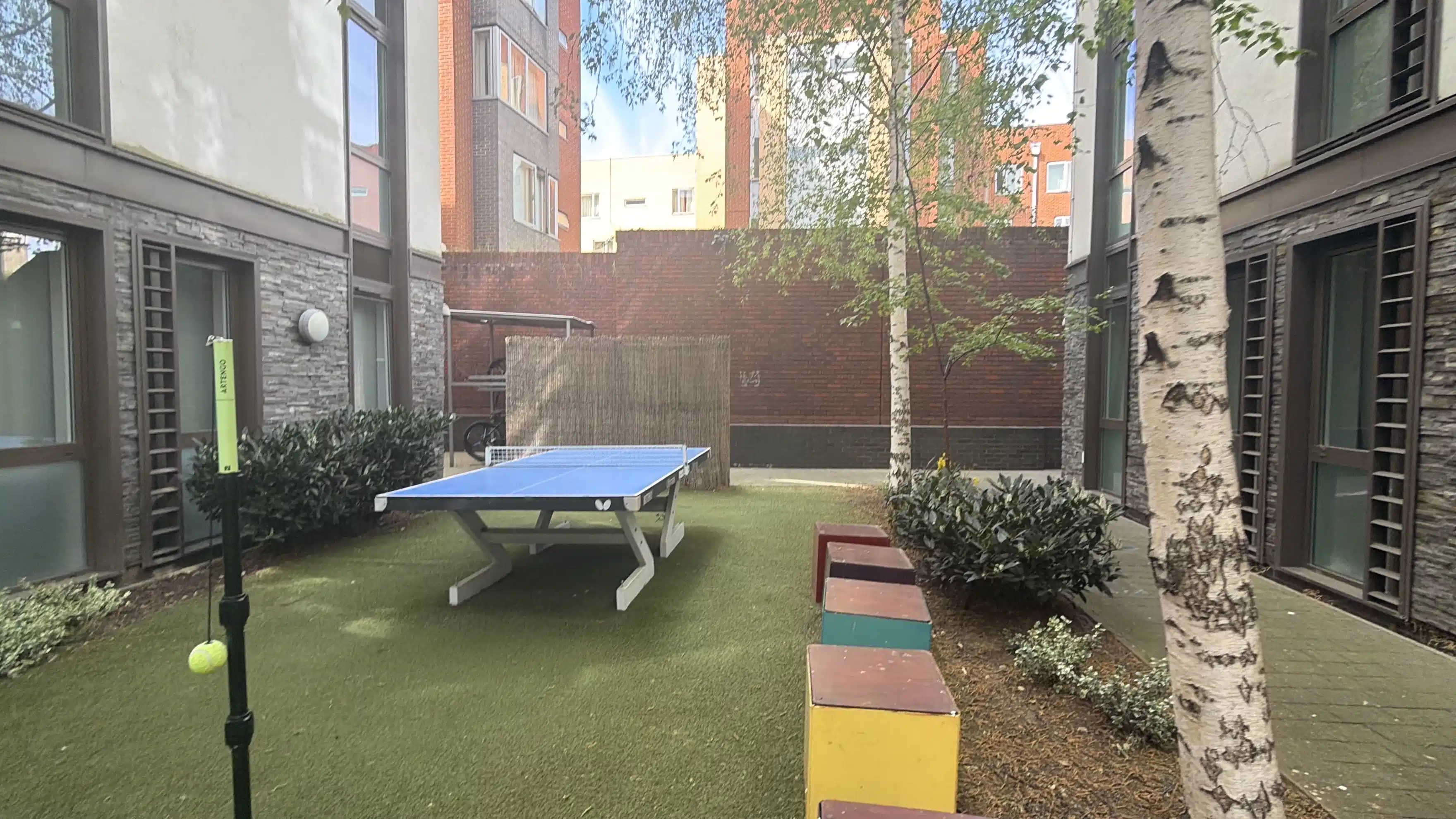 iQ Magenta House, London image 18