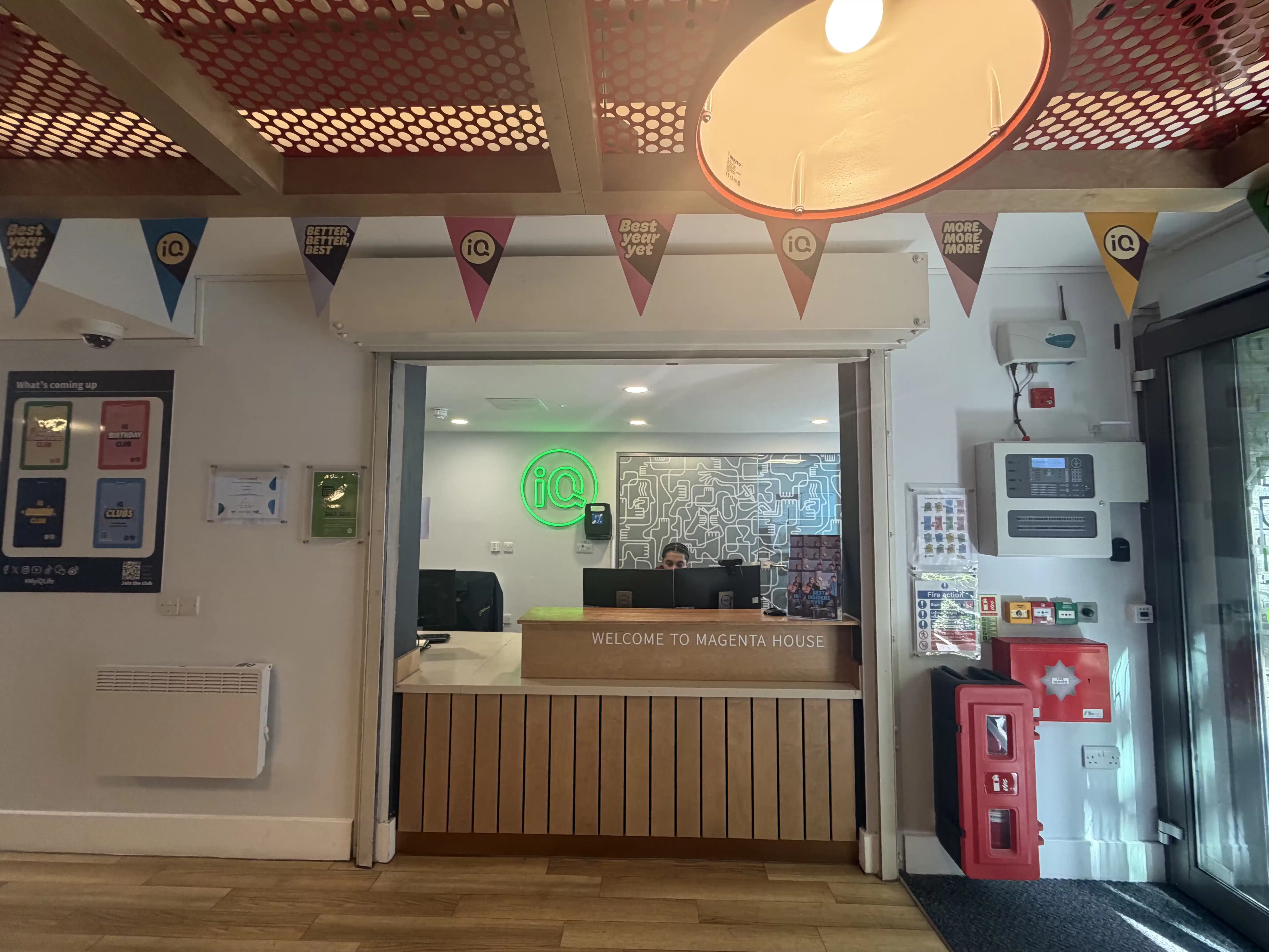 iQ Magenta House, London image 15