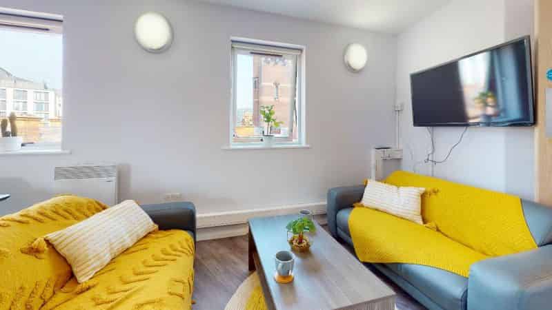 Amenities?w=400&h=260&fit=crop&q=40&auto=format&trim=auto