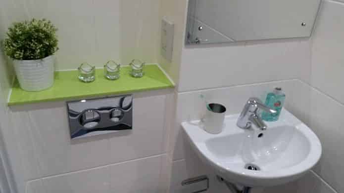 Tyne Student Living, Newcastle - Newcastle Upon Tyne, England, United Kingdom - En suite shower rooms