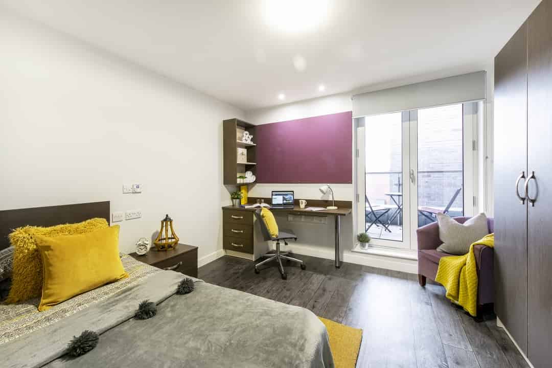 Two bed apartment (shared)