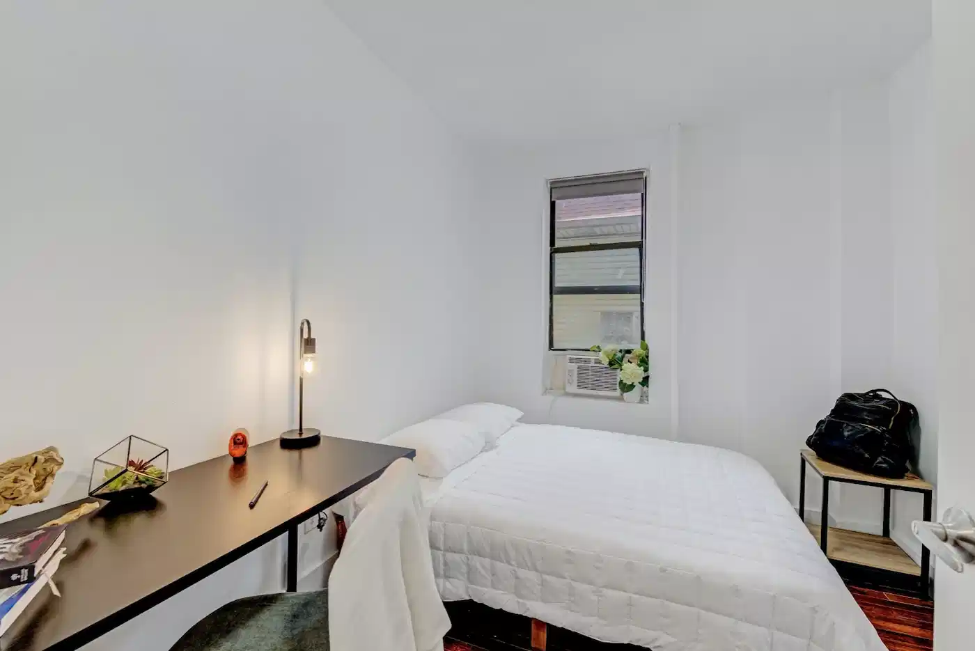 The Kensington House, New York - New York City, New York, United States - Standard Small - Bedroom