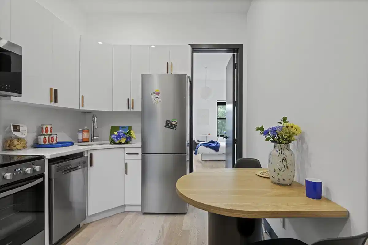 The Maison On Linden, New York - New York City, New York, United States - Kitchen