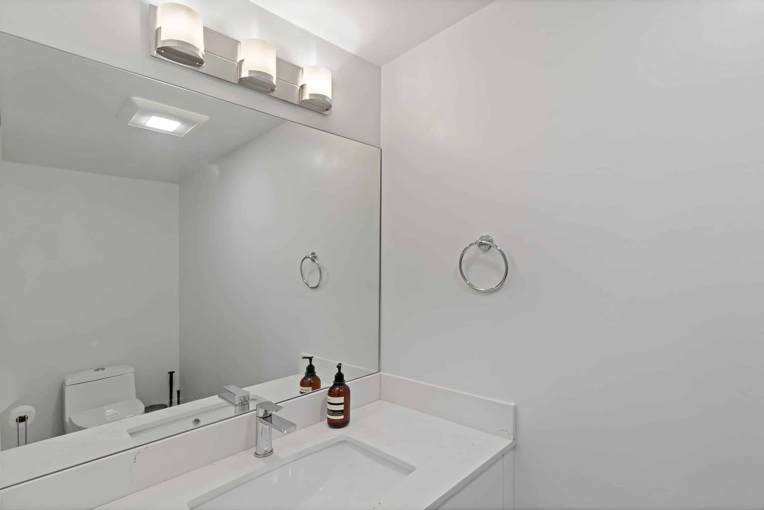 #315E : Chinatown - Bedroom?w=400&h=260&fit=crop&q=40&auto=format&trim=auto