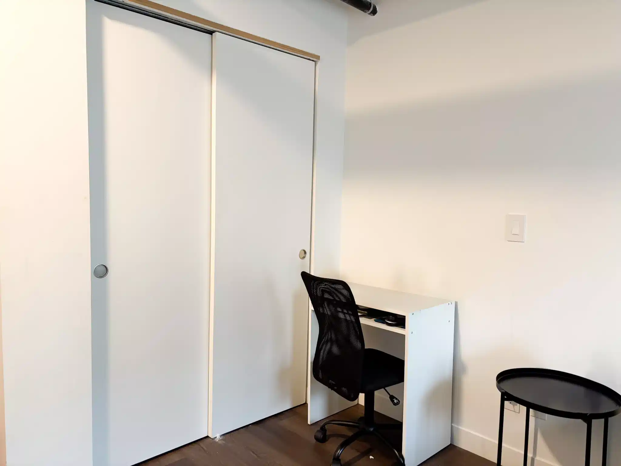 Amenities?w=400&h=260&fit=crop&q=40&auto=format&trim=auto