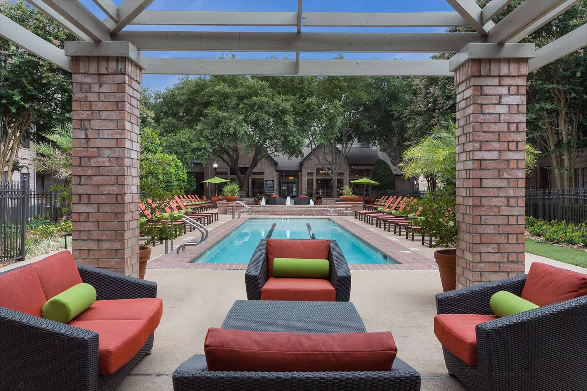 Greenbriar Park, Houston - Houston, Texas, United States - Exterior