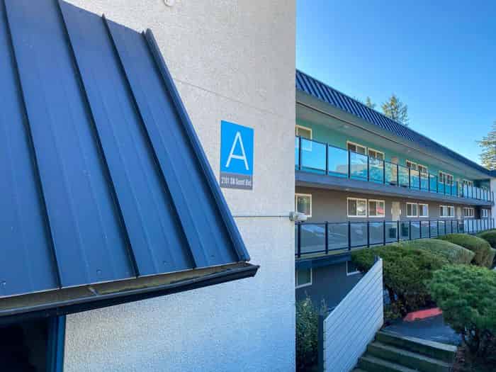 Sunset View Apartments, Seattle - Seattle, Washington, United States - Exterior