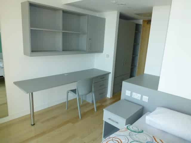 Torquay House - London, England, United Kingdom - Amenities