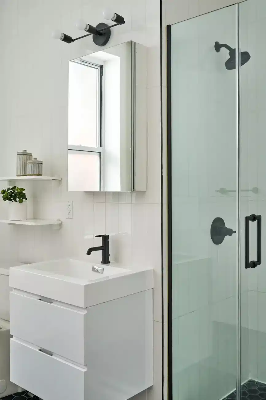 Common Area?w=400&h=260&fit=crop&q=40&auto=format&trim=auto